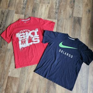 Nike Youth Medium Boys' T-Shirt Lot – Navy & Red Graphic Tees